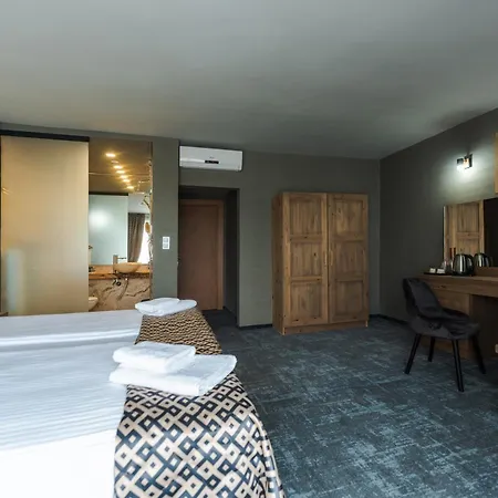 Hotel Brentas Ţigov Ceark